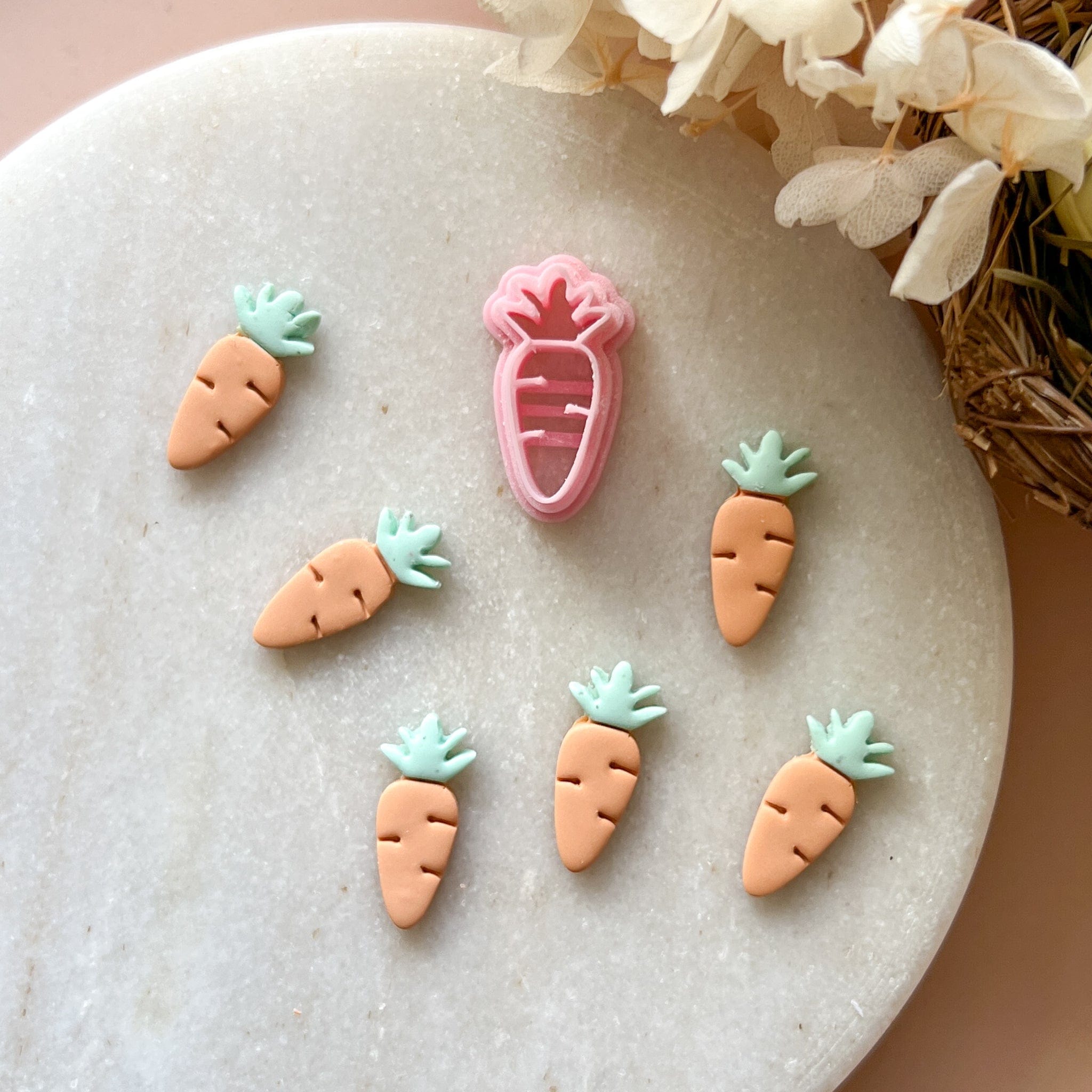 kitandco.com.au Cutter Easter Stud Set #2