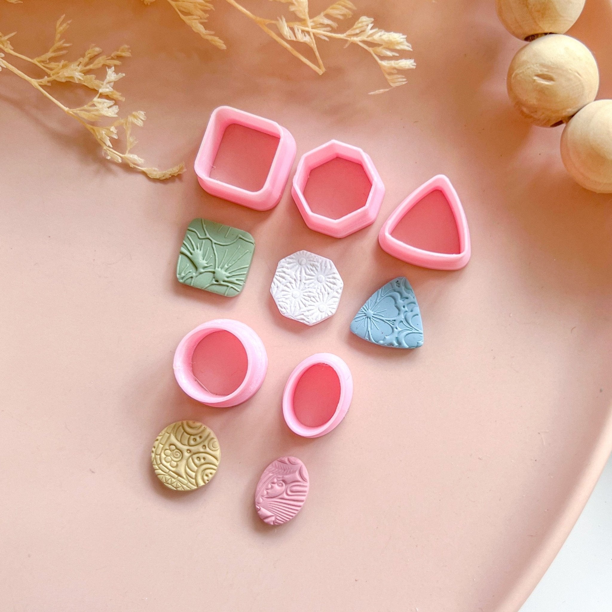 Essential Stud Set (5pcs) - Kit & Co.Cutter