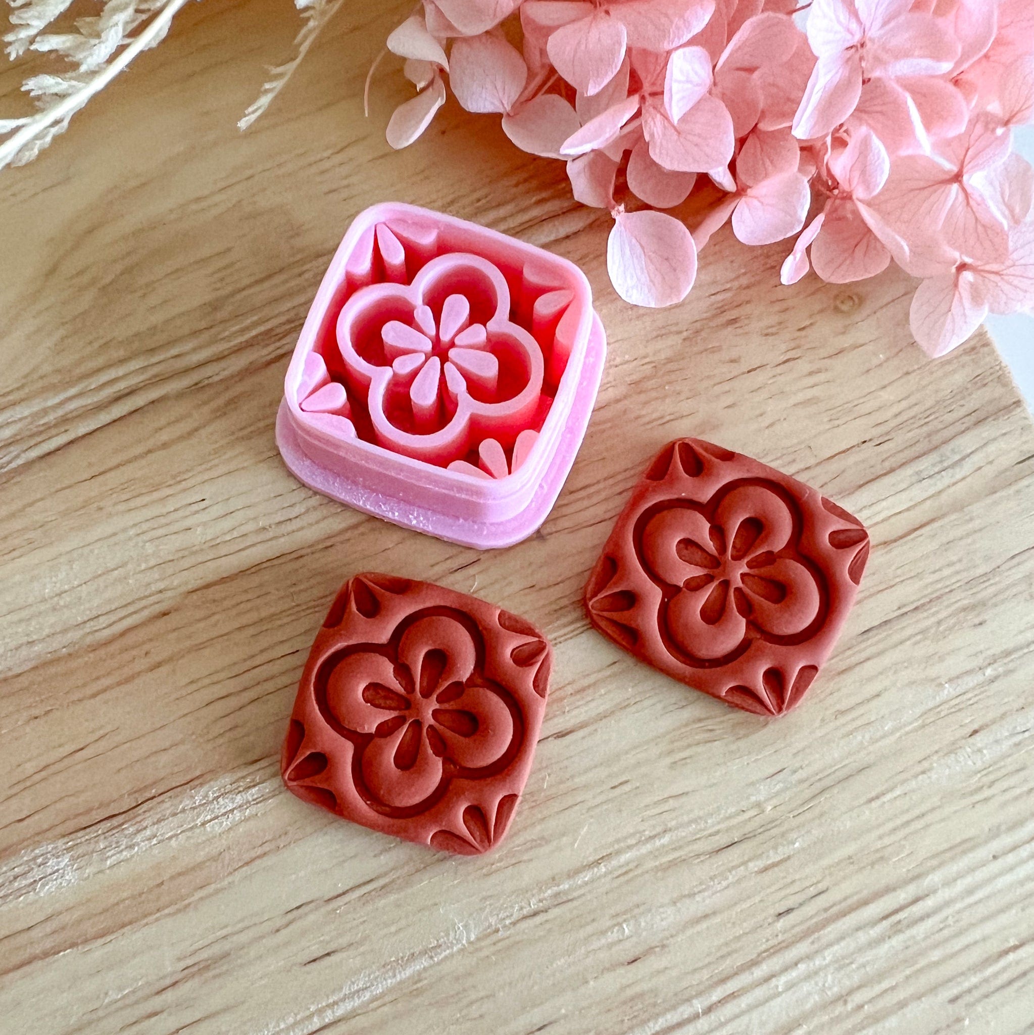 kitandco.com.au Cutter Floral Tile #3