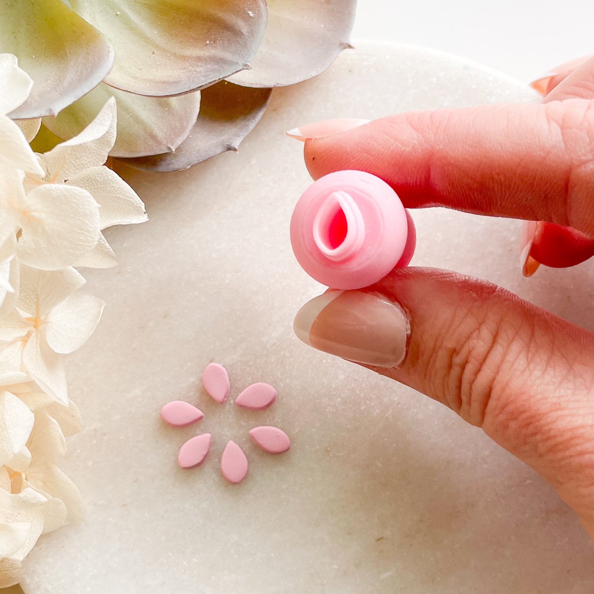 kitandco.com.au Cutter Leaf 1  - Micro Cutter