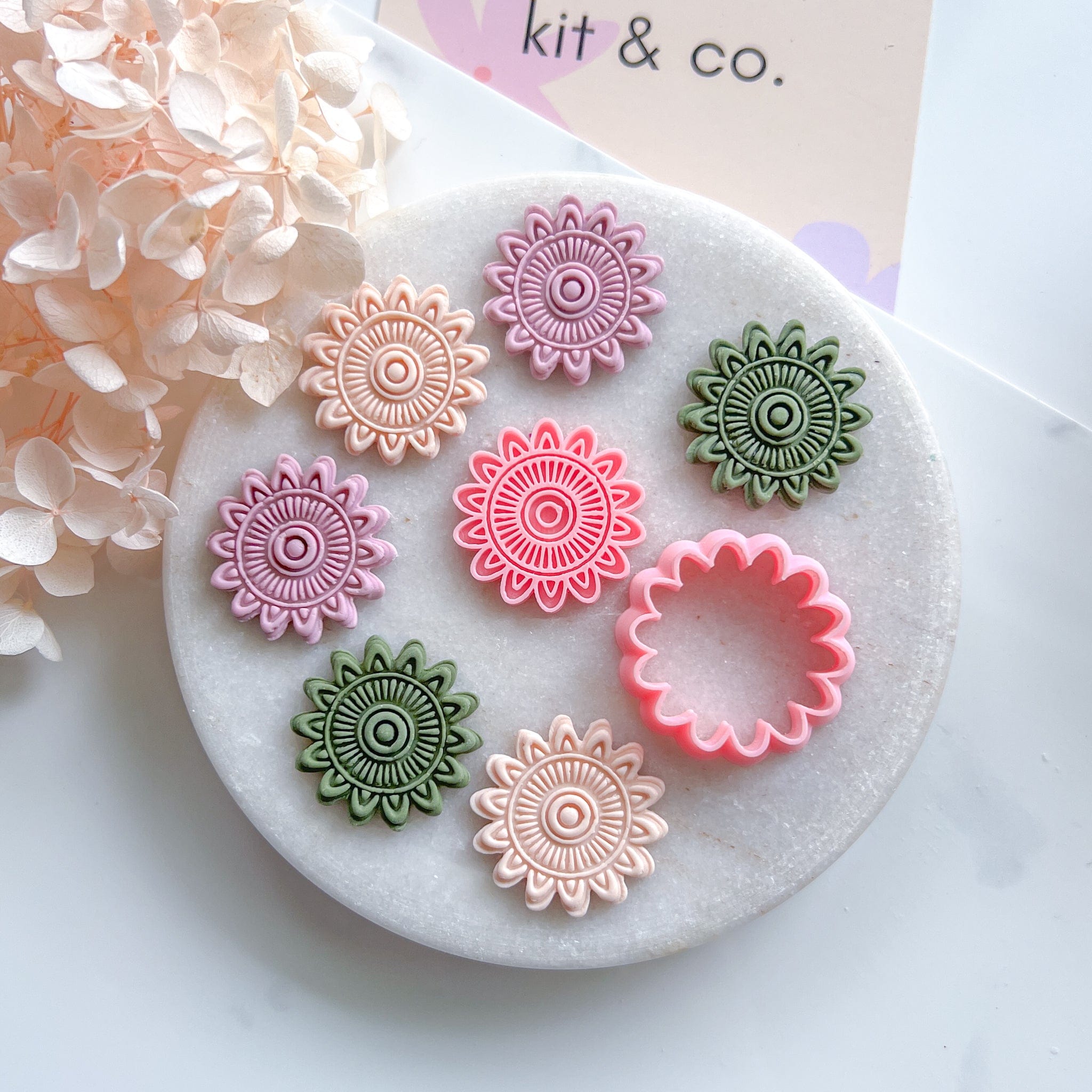 kitandco.com.au Cutter "Mandala Flower" - Clay Cutter