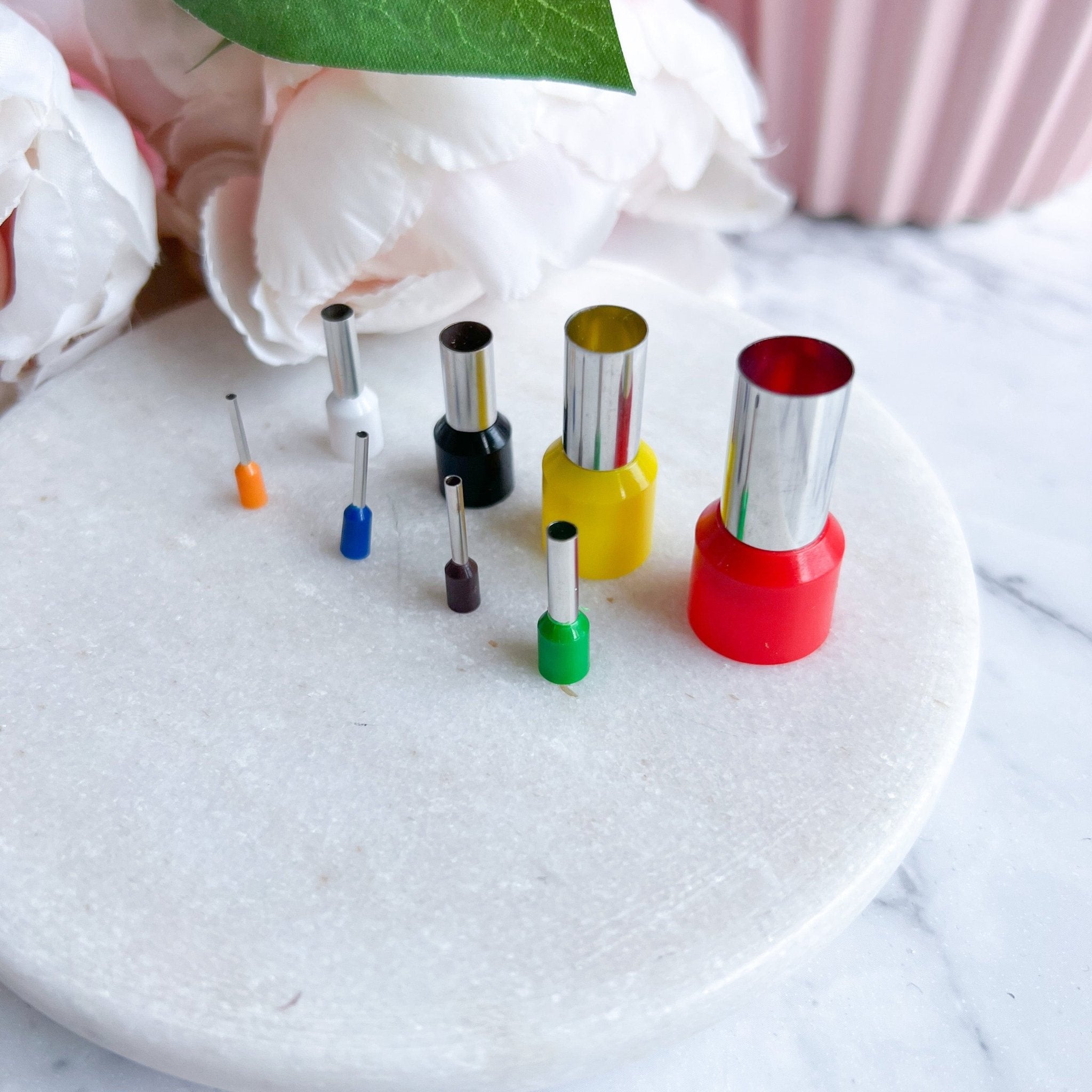 Micro Circle Cutters (8 pc) - Kit & Co.Cutter