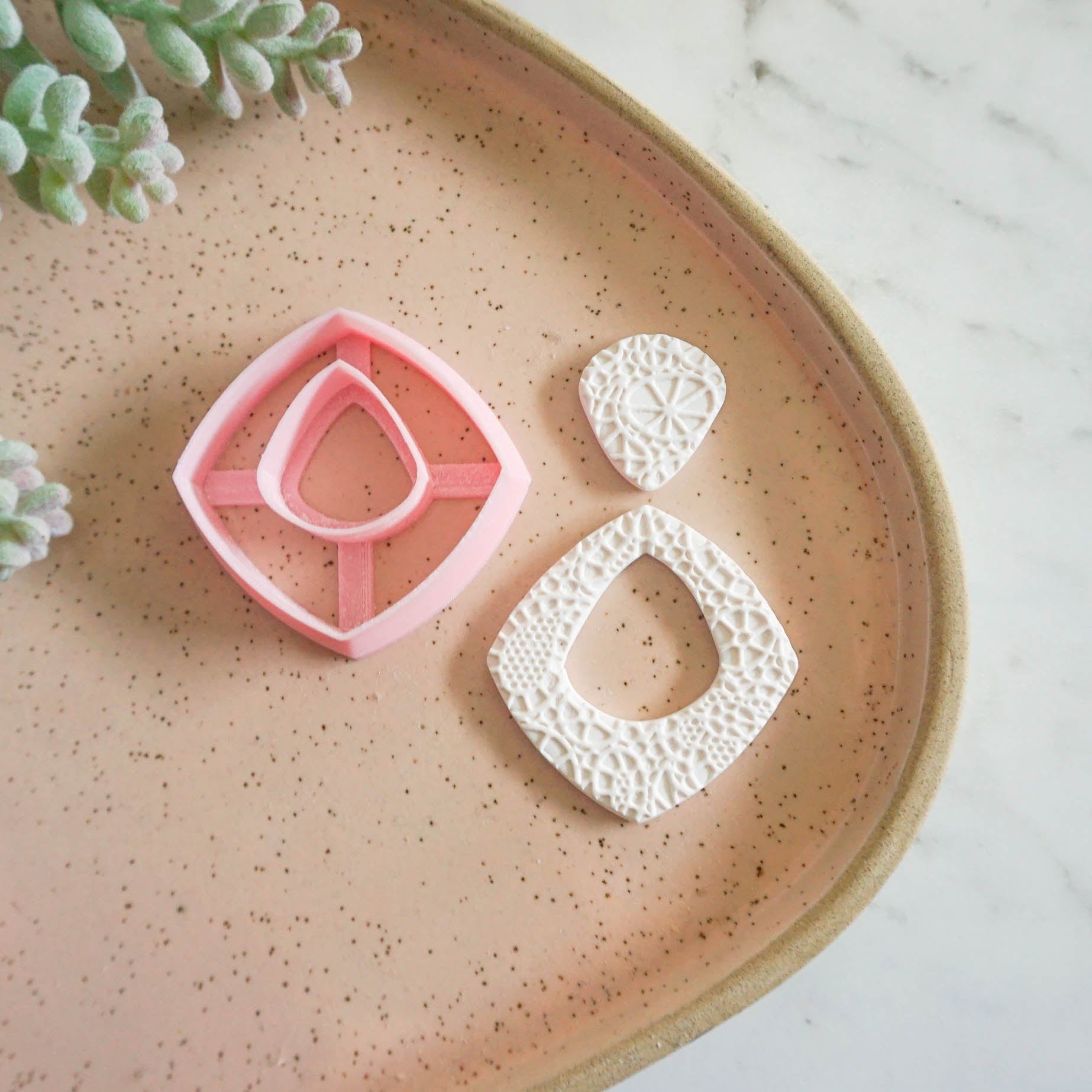 kitandco.com.au Cutter "Quad" Donut - New