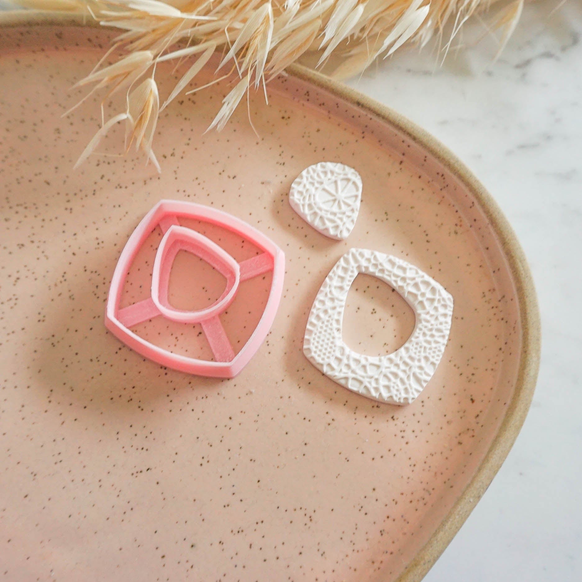 kitandco.com.au Cutter "Quad" Donut - New