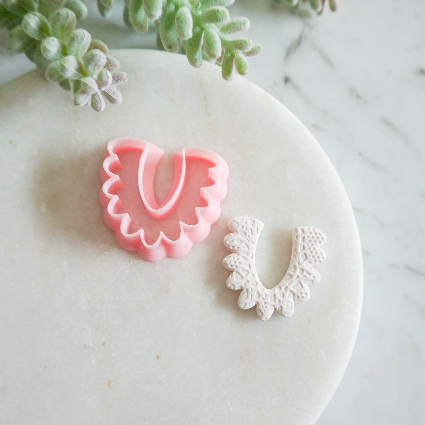 kitandco.com.au Cutter "Scalloped Frill" - Clay Cutter