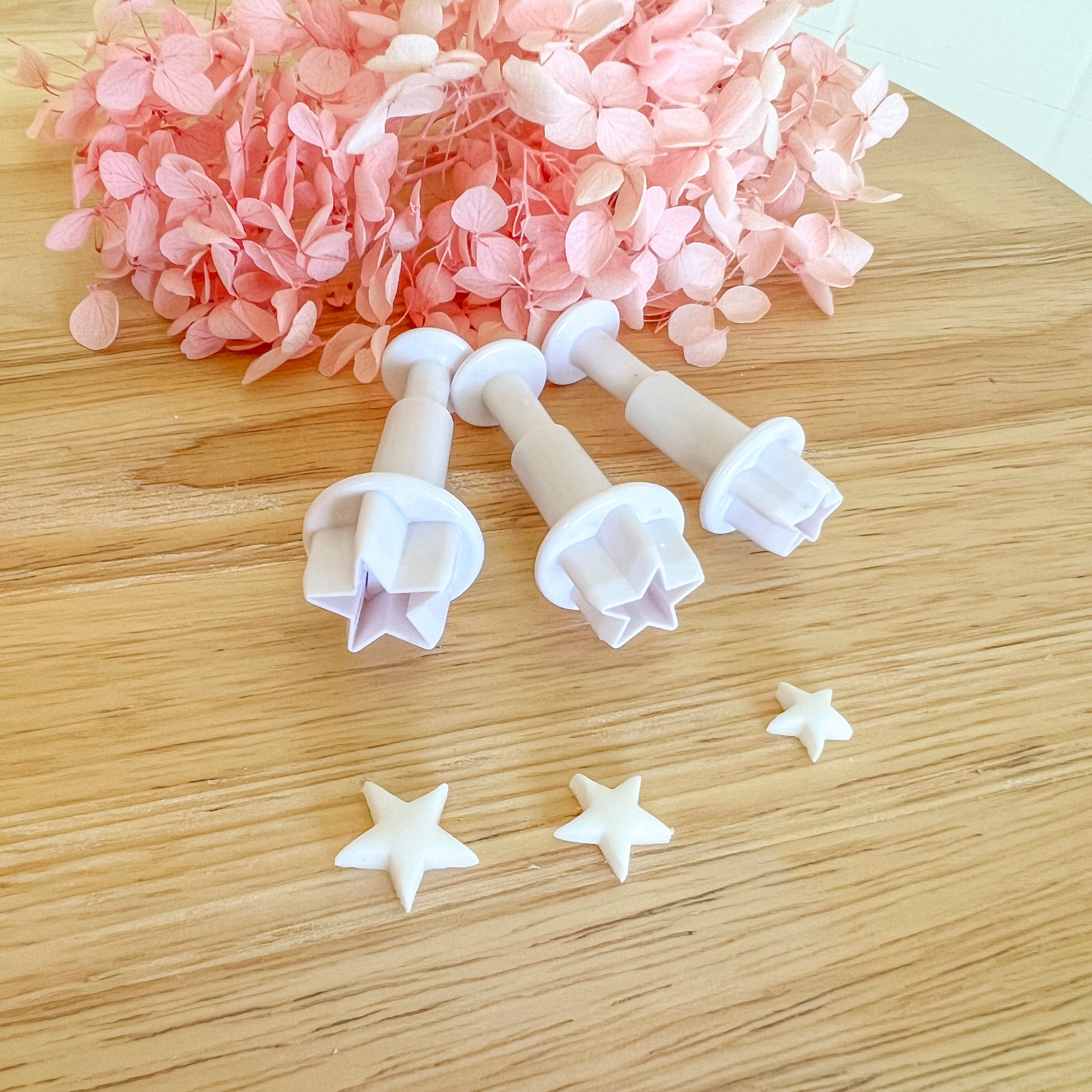 kitandco.com.au Cutter Star Push Cutter Set (3 pcs)