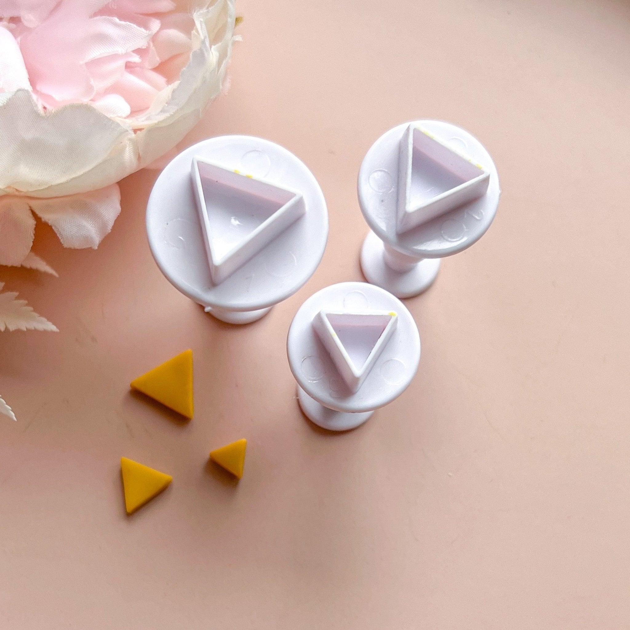 Triangle Push Cutter Set (3 pcs) DISCONTINUED - Kit & Co.Cutter