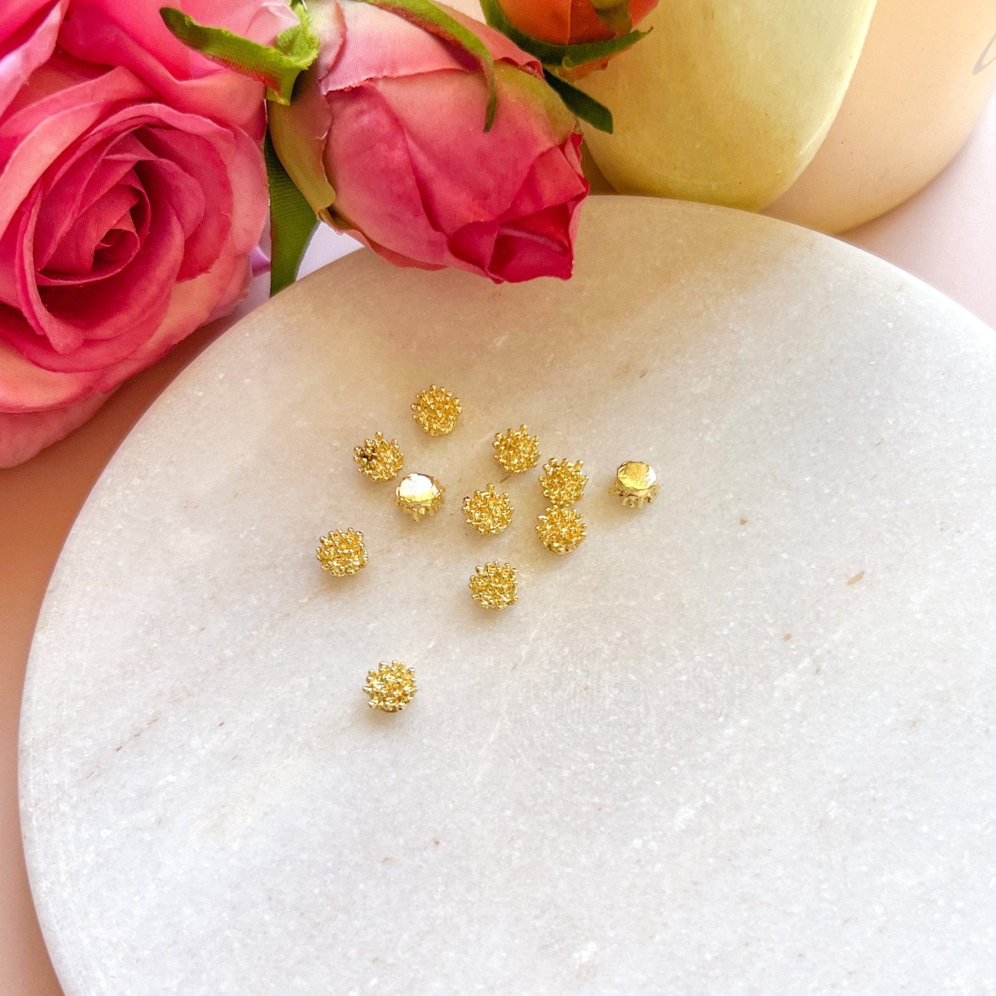 Gold Stamen 2 (20 pcs) - Kit & Co.Jewelry Findings