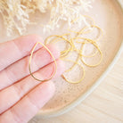 kitandco.com.au Large Teardrop Connector (50 pcs) Choose Colour