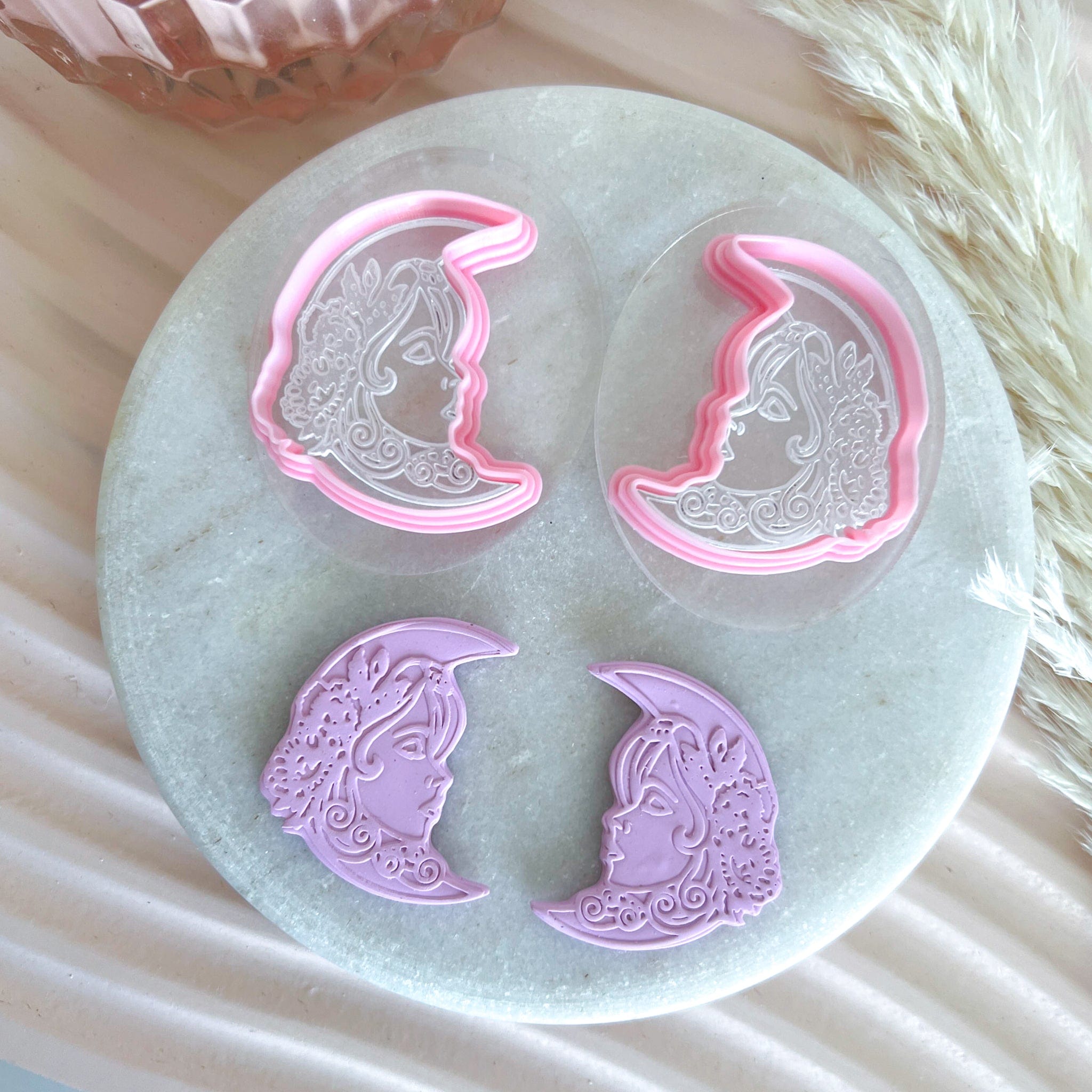 kitandco.com.au Stamp Girl on Moon - Texture & Cutter Set