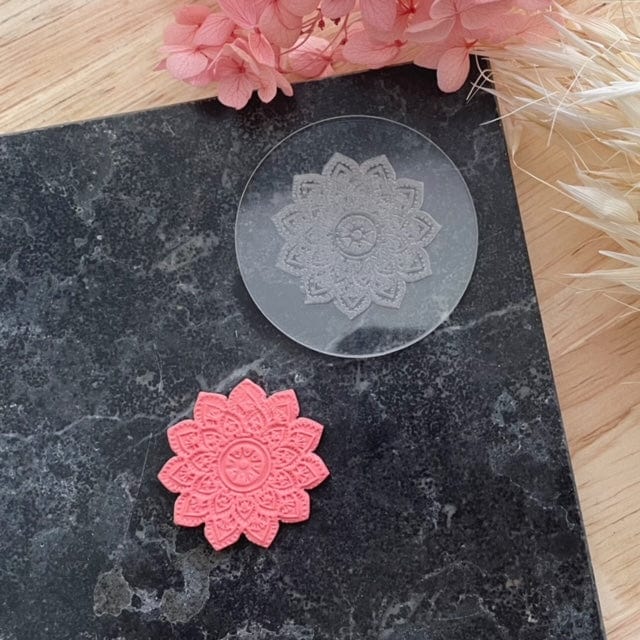 kitandco.com.au Stamp Mandala #3 - Texture & Cutter Set