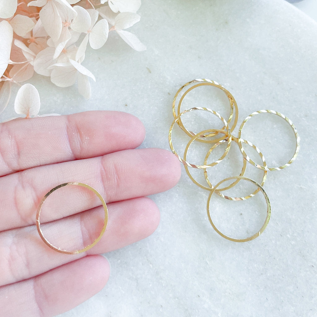 kitandco.com.au Tools "Bevelled Circle" Charm - 10 pcs