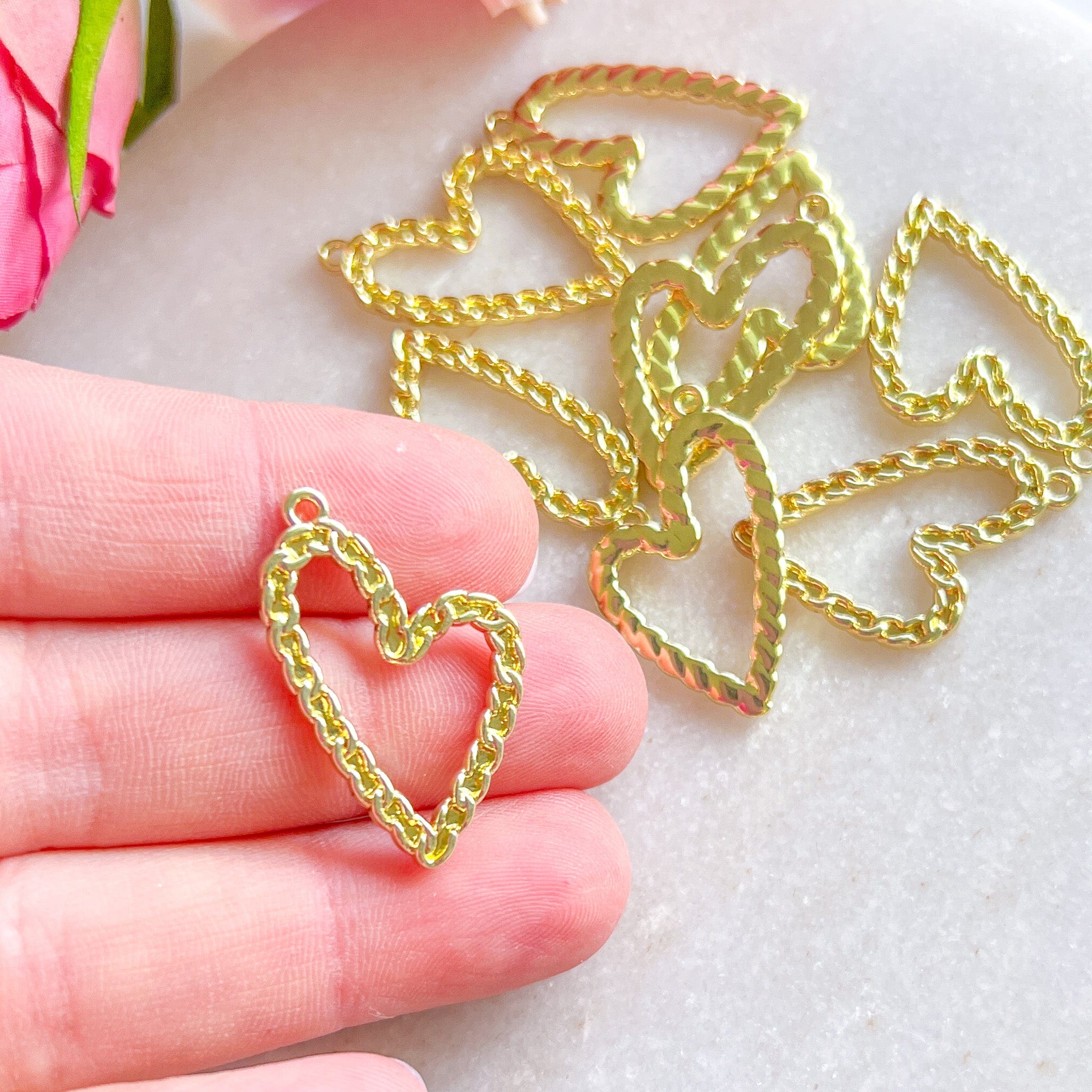 kitandco.com.au Tools Chained Heart Charm - 10 pcs