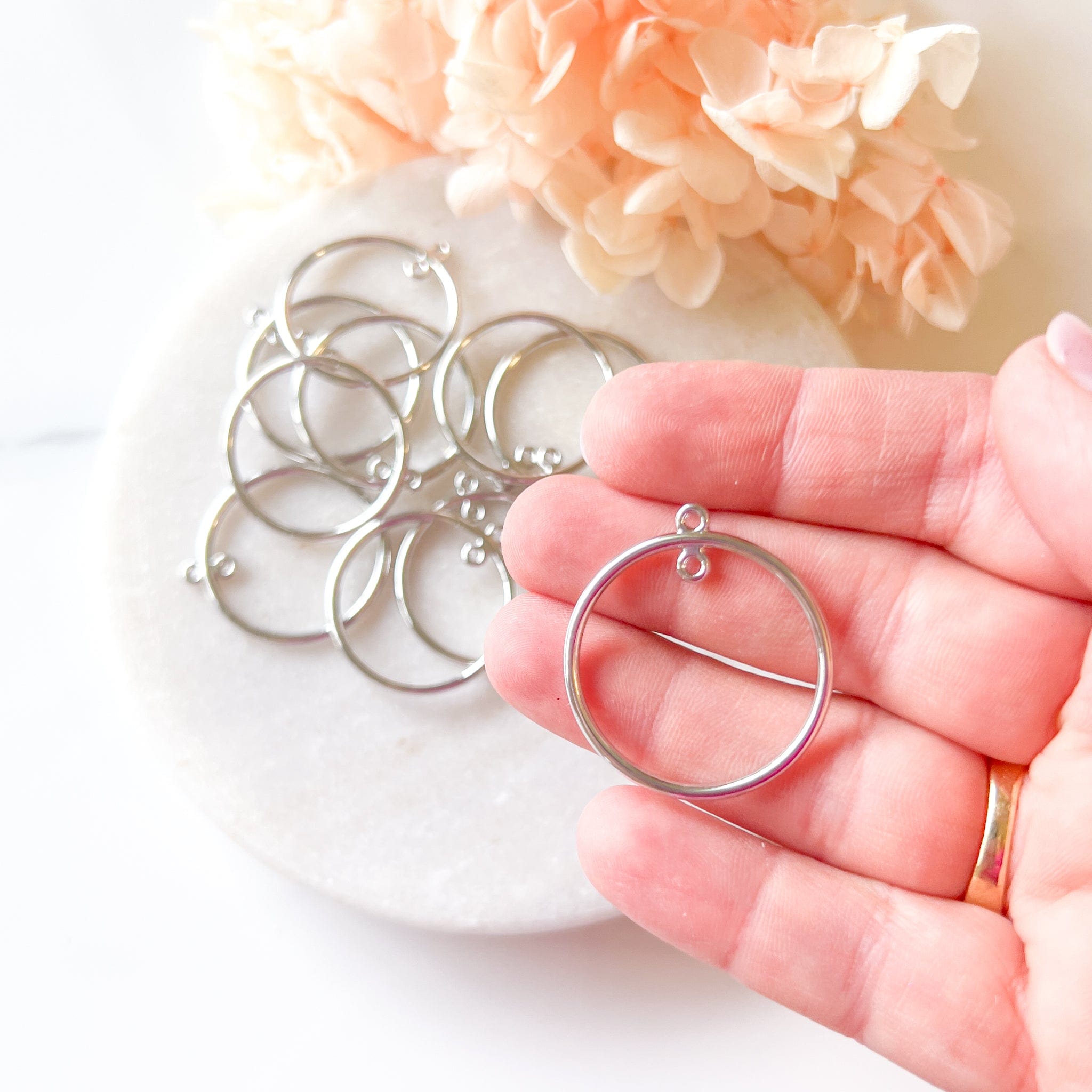 kitandco.com.au Tools Circle Bezel Charm - 10 pcs (Silver)