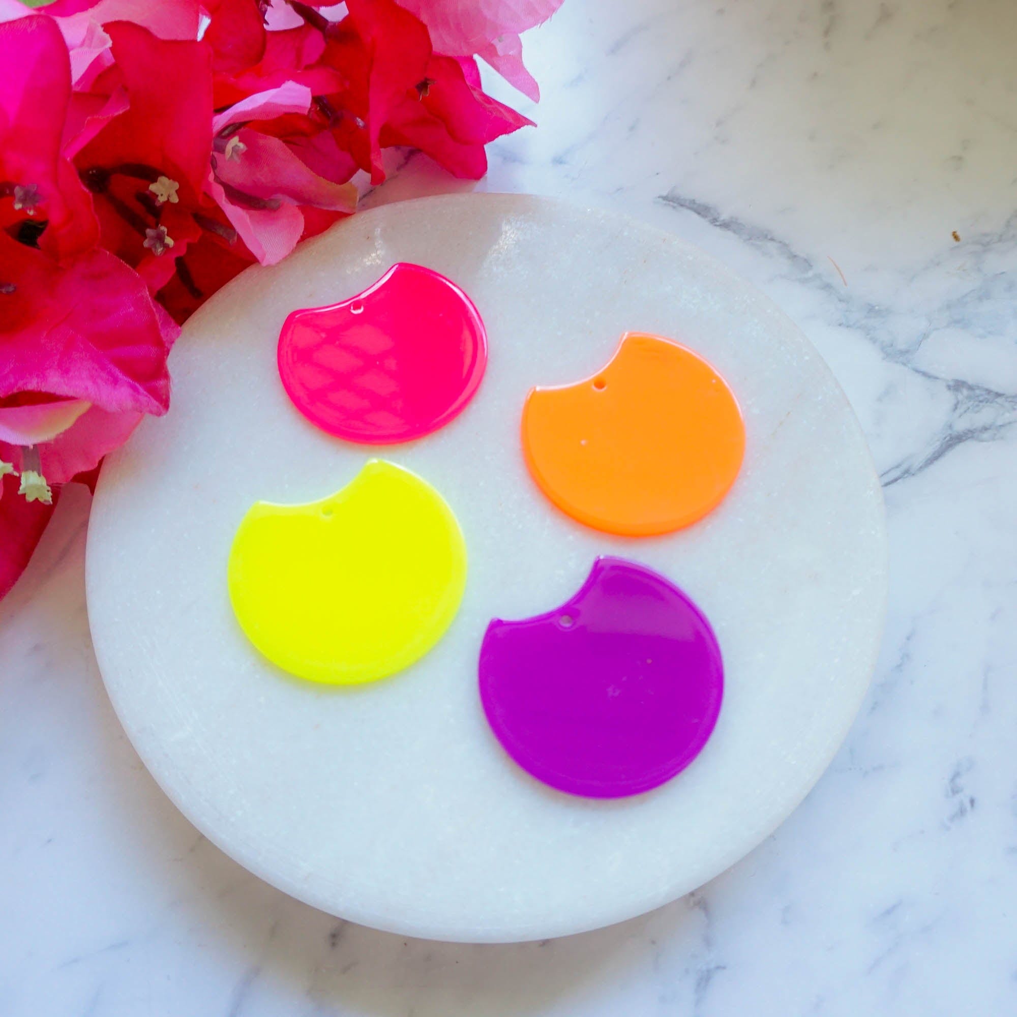 kitandco.com.au Tools "Emmi" Acrylic Charm - Fluro (6pcs) DISCONTINUED