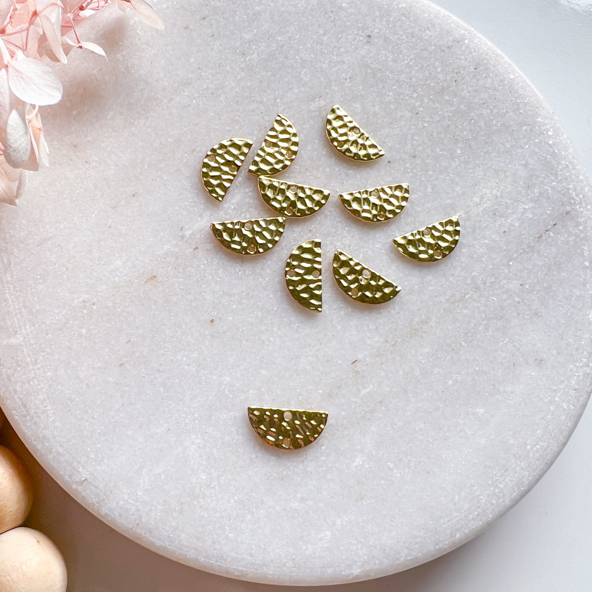 kitandco.com.au Tools Hammered Semi-Circle Connector - Gold (20pcs)