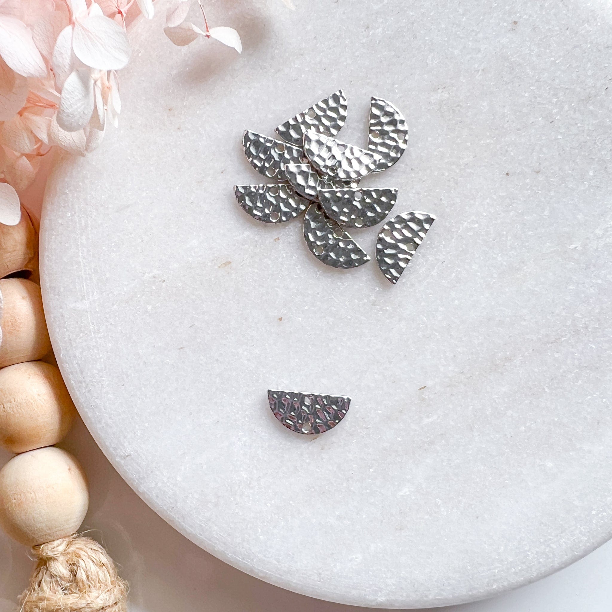 kitandco.com.au Tools Hammered Semi-Circle Connector - Silver (20pcs)