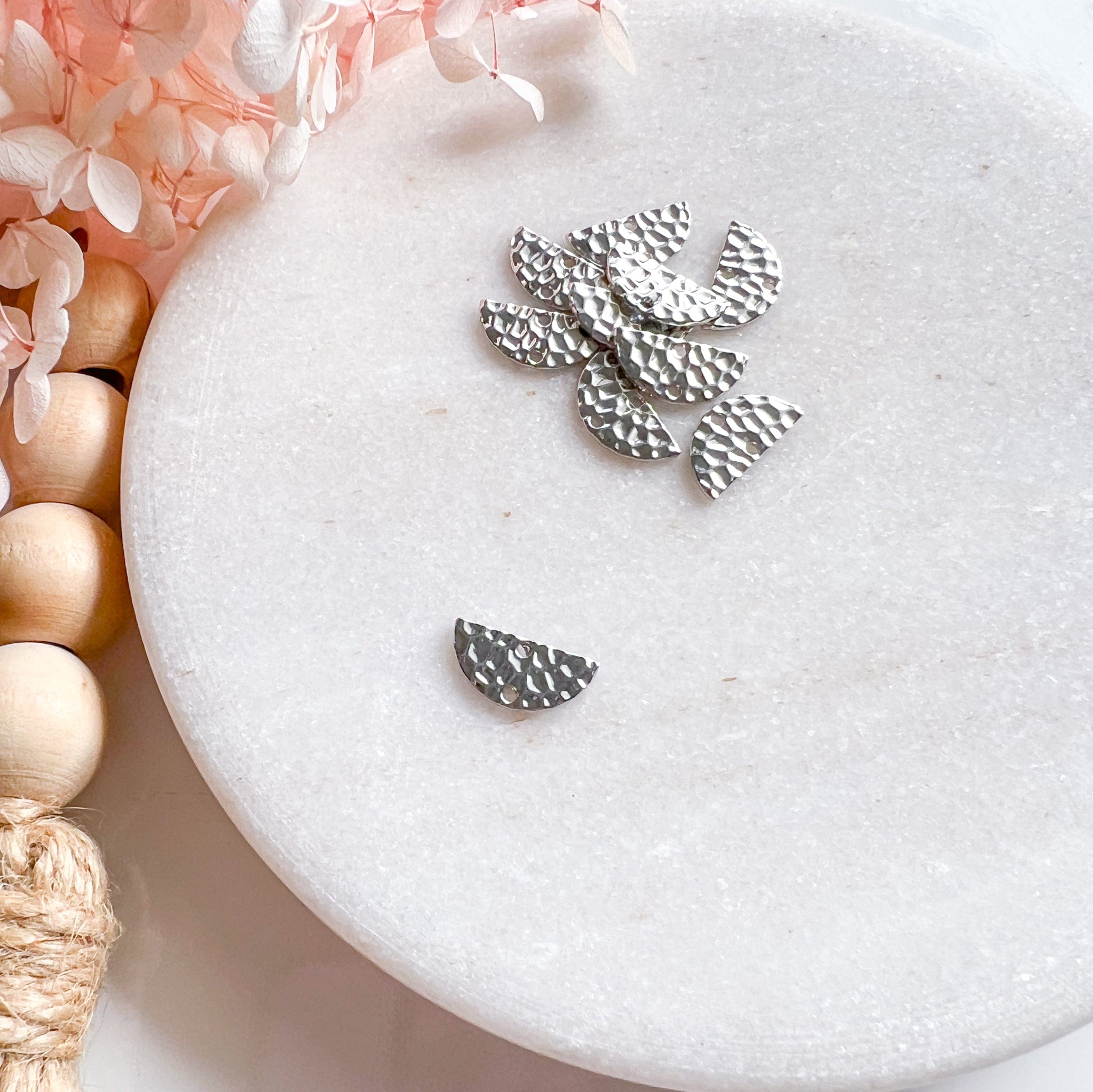 kitandco.com.au Tools Hammered Semi-Circle Connector - Silver (20pcs)