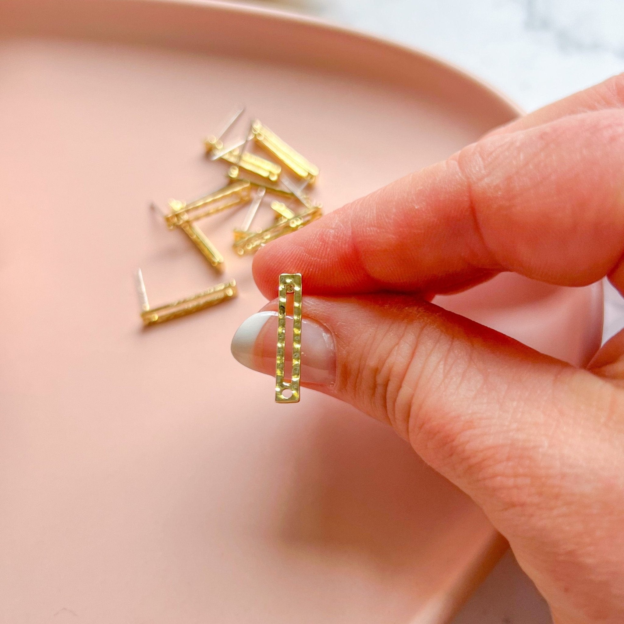 "Skinny Bar" - Earring Posts (10 pcs) LAST ONE - Kit & Co.Tools