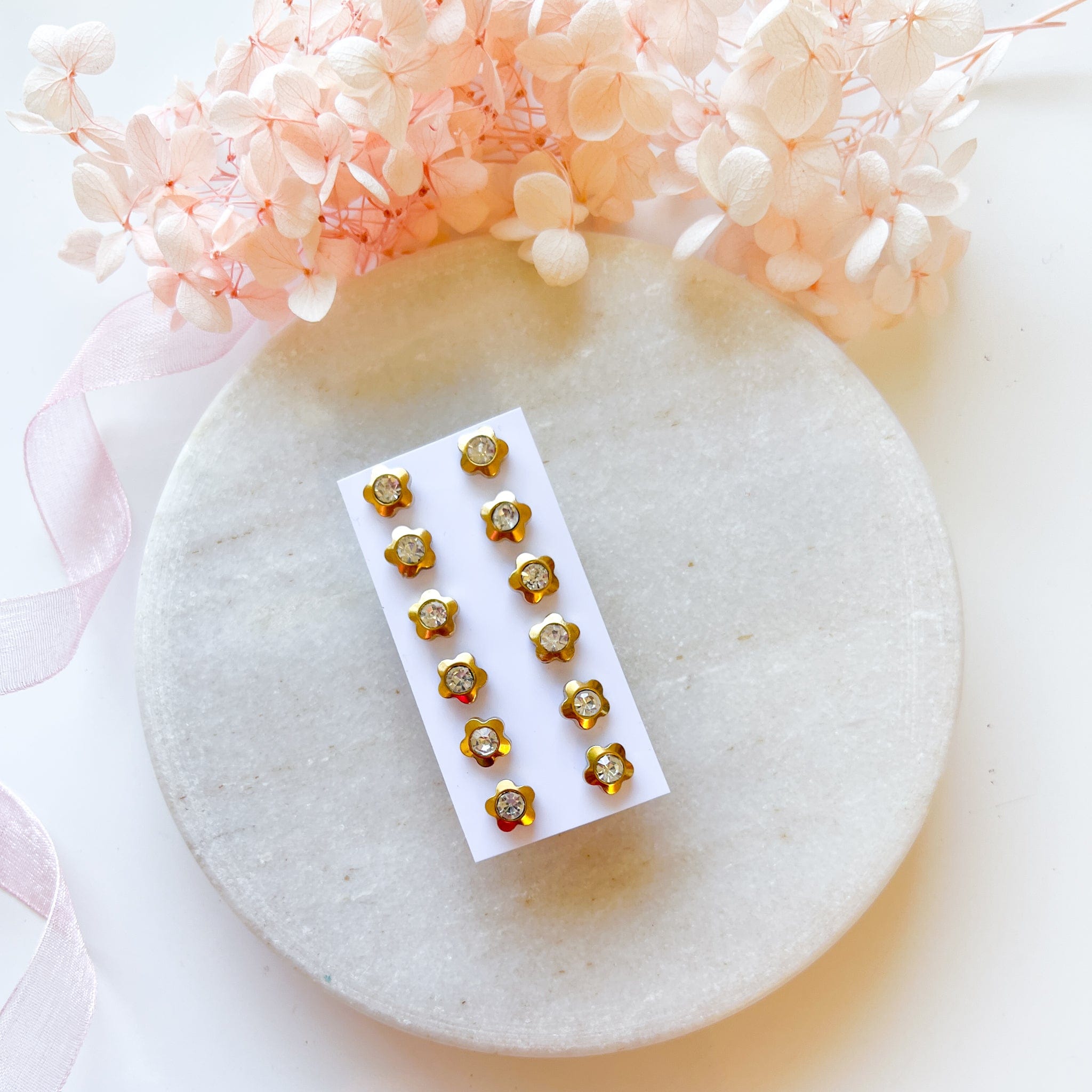 kitandco.com.au Tools Stud Pack Add Ons - Diamante Flower