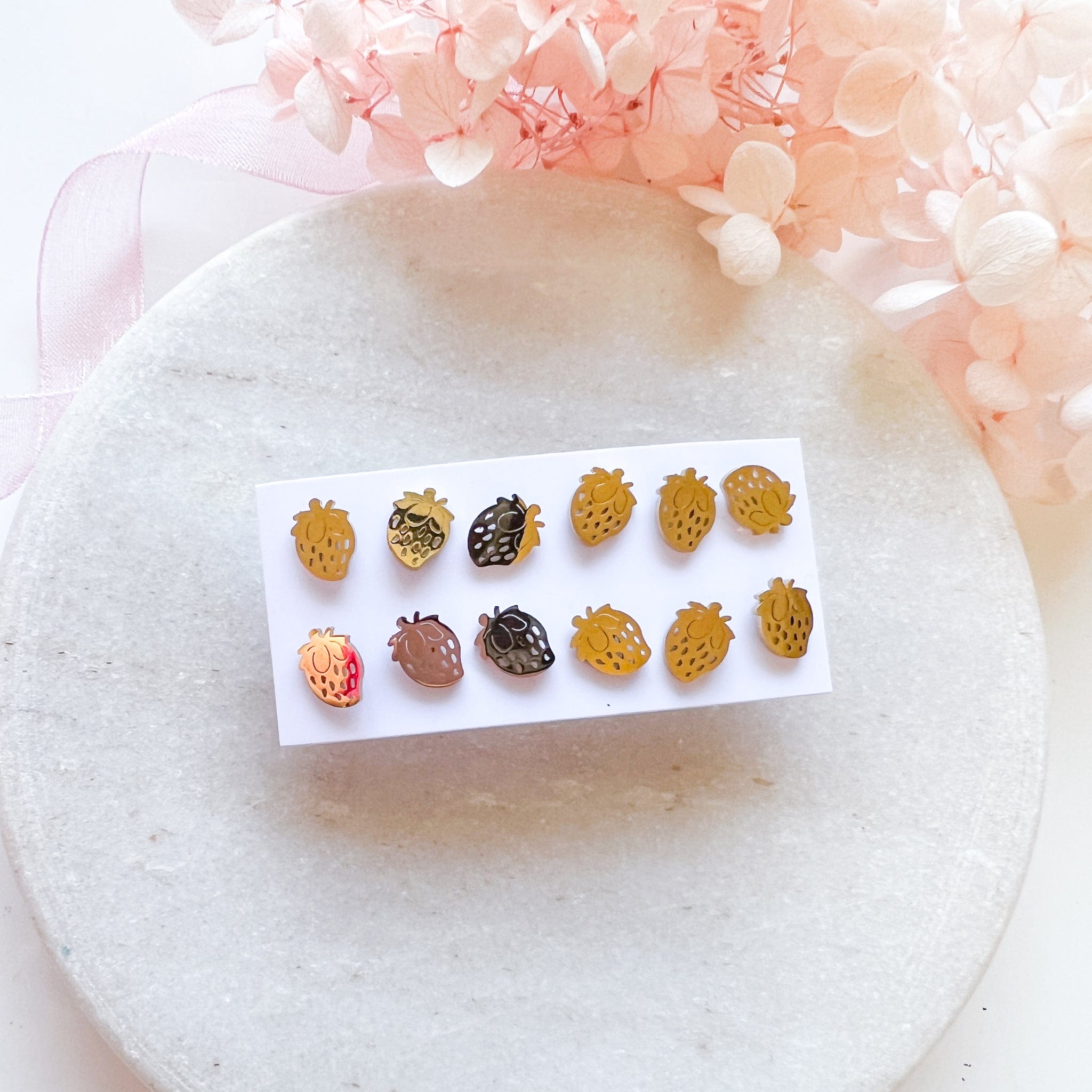 kitandco.com.au Tools Stud Pack Add Ons - Strawberry