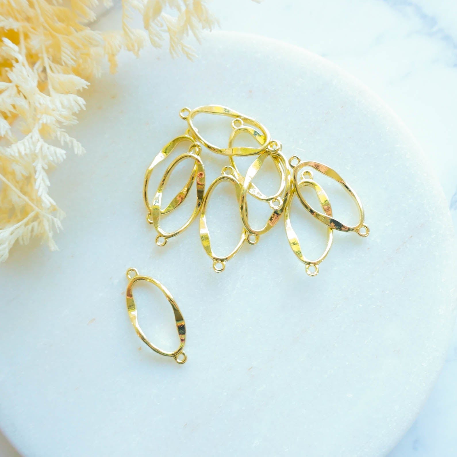 kitandco.com.au Tools Wavy Oval Connector (10pcs) DISCONTINUED